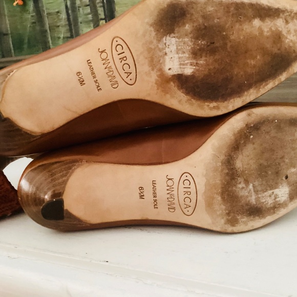 Vintage Joan & David Kitten Heels Circa Point Toe Pumps Brown Leather Size 6.5 - Picture 11 of 15